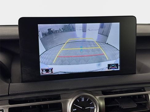 Used 2022 Lexus IS 300 RWD image 16
