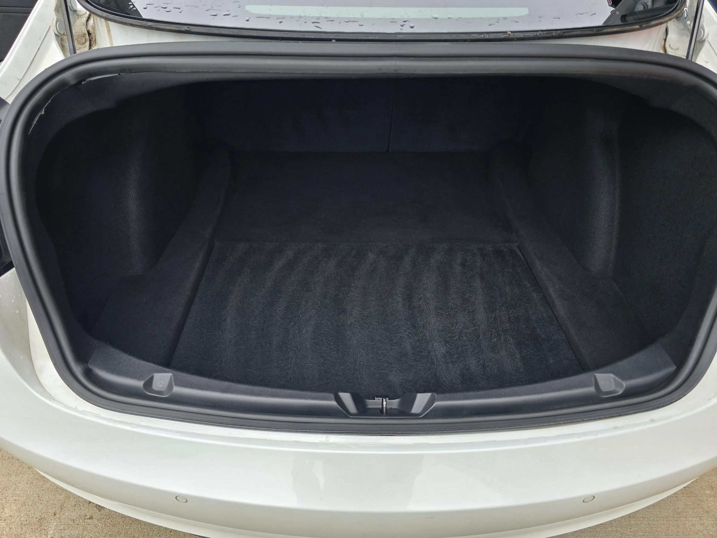 Used 2018 Tesla Model 3 Long Range AWD/4WD image 17