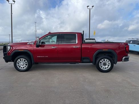 Used 2021 GMC Sierra 2500 SLT w/ SLT Convenience Package image 3