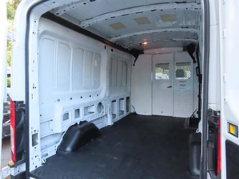 Used 2015 Ford Transit 150 148 Medium Roof RWD image 23