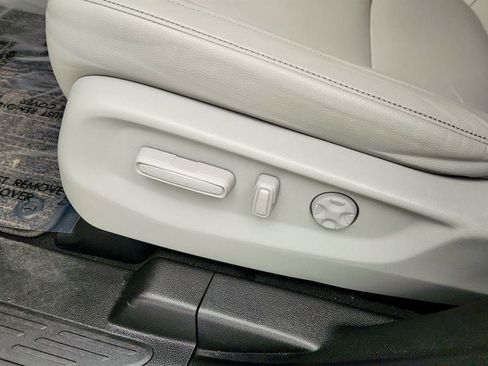 Used 2023 Honda Odyssey EX-L image 11