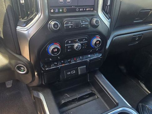 Used 2022 Chevrolet Silverado 1500 RST w/ Rally Edition AWD/4WD image 14