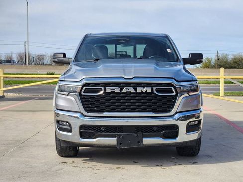 Used 2025 RAM 1500 4x4 Crew Cab image 2