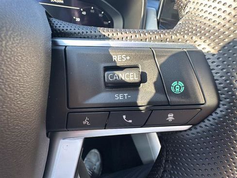 New 2026 Mitsubishi Outlander SE image 19