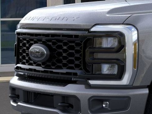 New 2026 Ford F250 XLT w/ XLT Premium Package AWD/4WD image 40