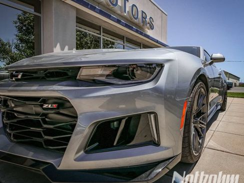 Used 2023 Chevrolet Camaro ZL1 RWD image 7