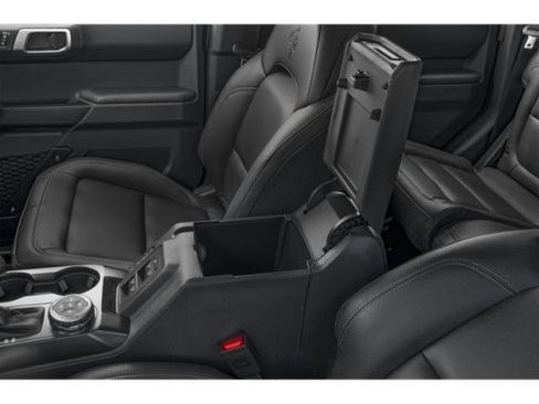 New 2026 Ford Bronco Badlands AWD/4WD image 13