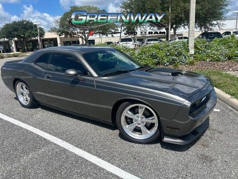 Used 2009 Dodge Challenger R/T RWD image 14