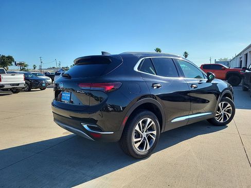 Used 2023 Buick Envision Essence image 5