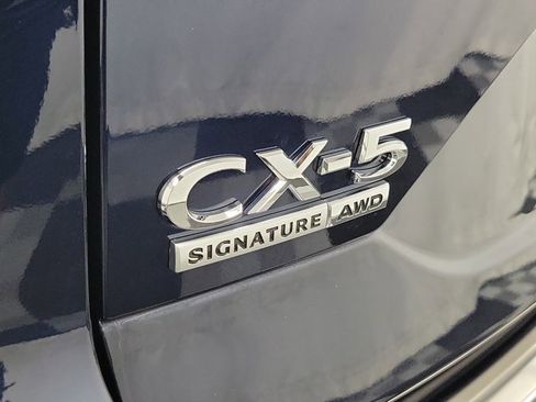 Used 2023 MAZDA CX-5 Signature image 7