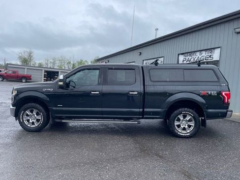 Used 2015 Ford F150 XLT w/ XTR Package AWD/4WD image 4