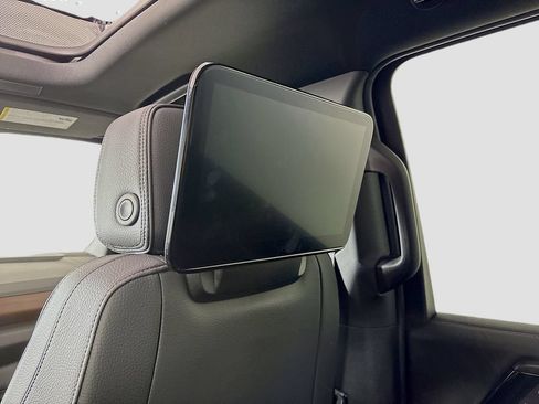 New 2026 GMC Yukon XL Denali w/ Denali Reserve Package AWD/4WD image 26