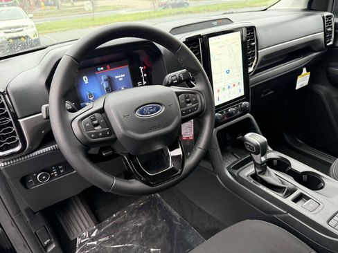 New 2025 Ford Ranger XLT w/ FX4 Off-Road Package AWD/4WD image 12