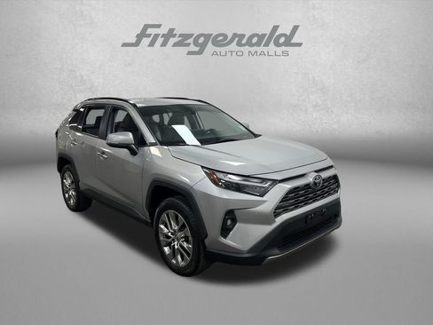 Used 2023 Toyota RAV4 Limited AWD/4WD image 8