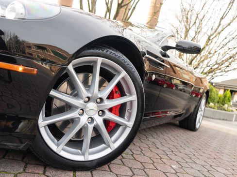 Used 2009 Aston Martin DB9 Volante image 38