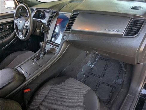 Used 2017 Ford Taurus SEL FWD image 21