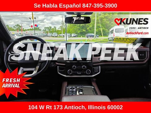 Used 2024 Ford Expedition Limited AWD/4WD image 15