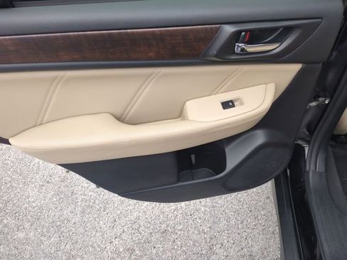 Used 2019 Subaru Outback 2.5i Limited w/ Popular Package #2 image 28