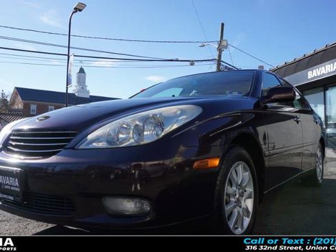 Used 2003 Lexus ES 330 4dr Sdn image 3