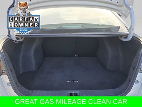 Used 2023 Nissan Versa SV image 29