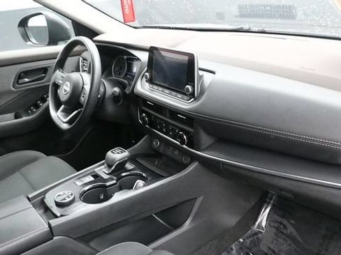 Used 2023 Nissan Rogue S AWD/4WD image 14