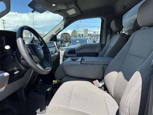 Used 2019 Ford F550 4x4 Regular Cab Super Duty w/ Snow Plow Prep Package image 11