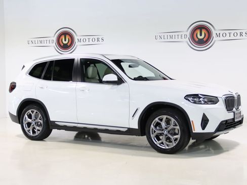 Used 2022 BMW X3 xDrive30i w/ Premium Package 2 (ZPA) AWD/4WD image 6