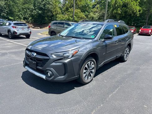 Certified 2024 Subaru Outback Limited AWD/4WD image 11