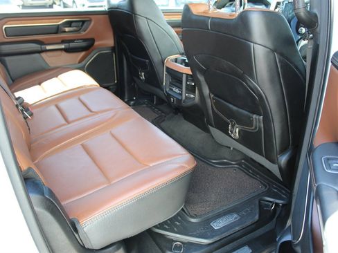 Used 2022 RAM 1500 Limited AWD/4WD image 13