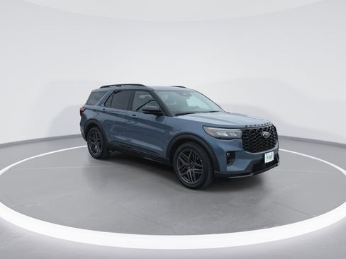 Used 2025 Ford Explorer ST w/ Sun And Sound Package image 2