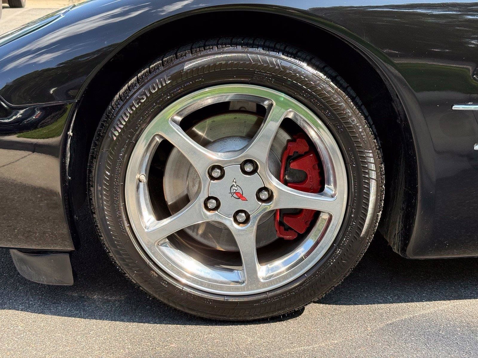 Used 1999 Chevrolet Corvette Convertible RWD image 14