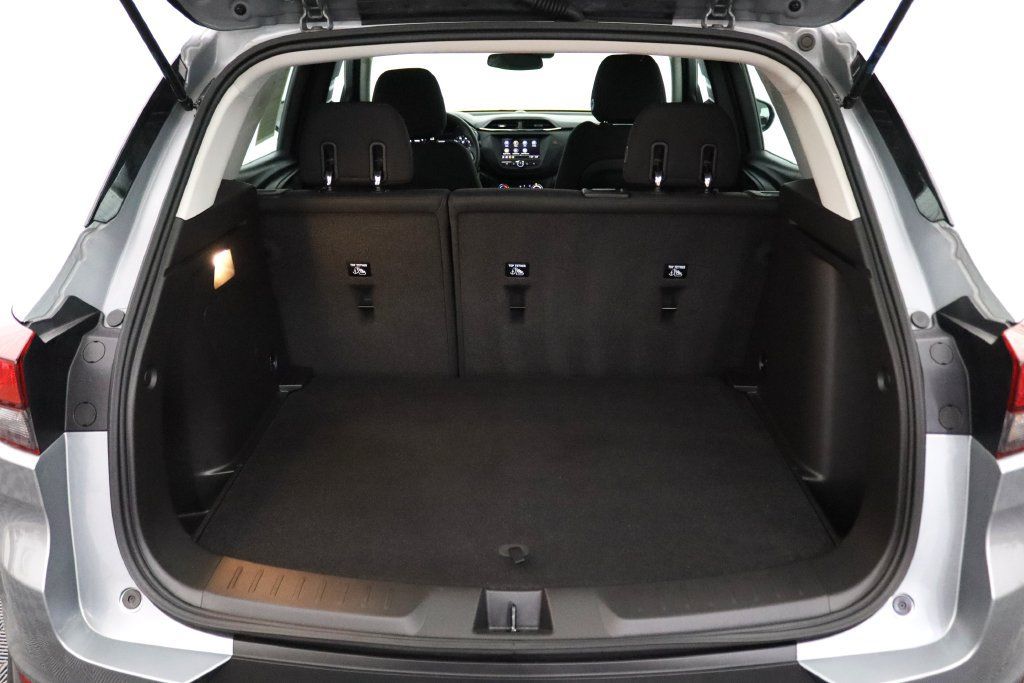 Used 2023 Chevrolet TrailBlazer LS AWD/4WD image 30