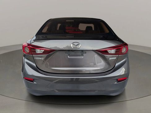 Used 2018 MAZDA MAZDA3 Sport w/ Preferred Equipment Package FWD image 4