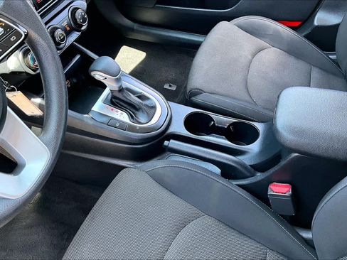 Used 2024 Kia Forte LXS FWD image 16
