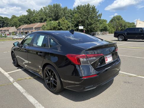 Used 2024 Honda Civic Sport image 5