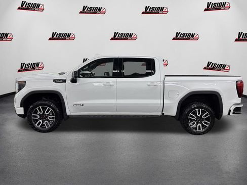 Used 2024 GMC Sierra 1500 AT4 w/ Technology Package AWD/4WD image 8