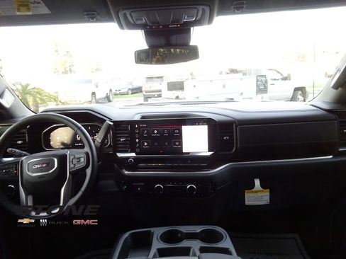 Used 2026 GMC Sierra 1500 Elevation image 24