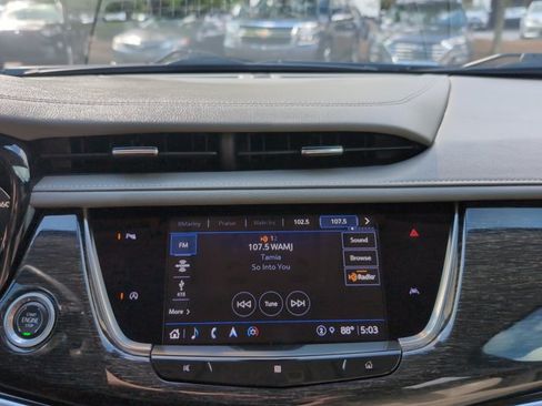 Used 2021 Cadillac XT6 Premium Luxury FWD image 13