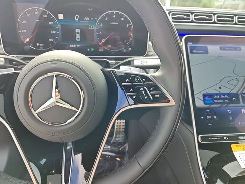 New 2026 Mercedes-Benz S 580 4MATIC Sedan image 19