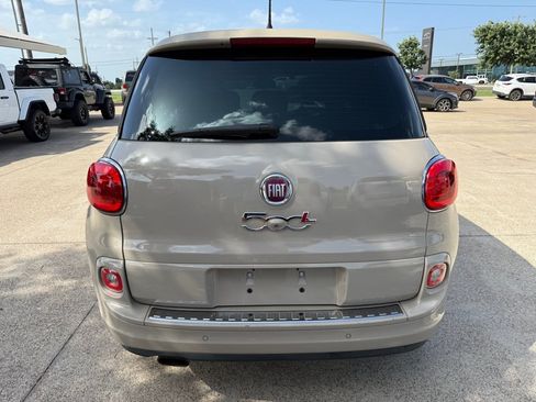 Used 2014 FIAT 500L Lounge FWD image 6