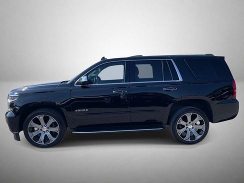 Used 2018 Chevrolet Tahoe Premier AWD/4WD image 6