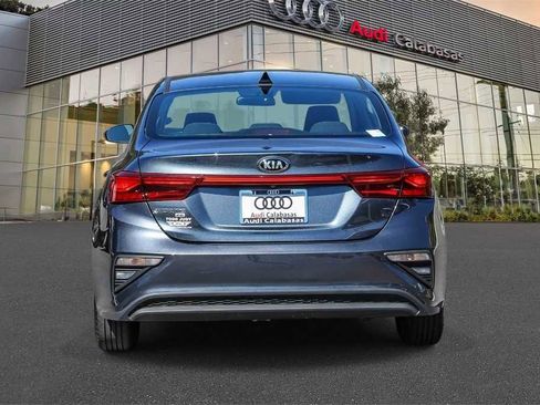 Used 2021 Kia Forte Sedan image 3