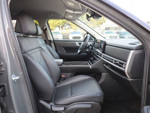 Used 2026 Hyundai Santa Fe SEL AWD/4WD image 15
