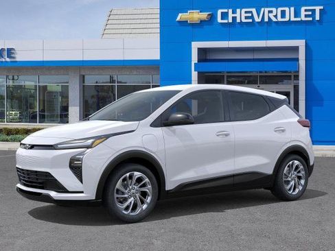 New 2027 Chevrolet Bolt LT w/ Comfort Package image 2