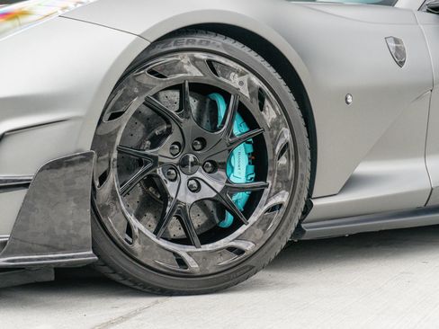 Used 2021 Ferrari 812 GTS RWD image 27