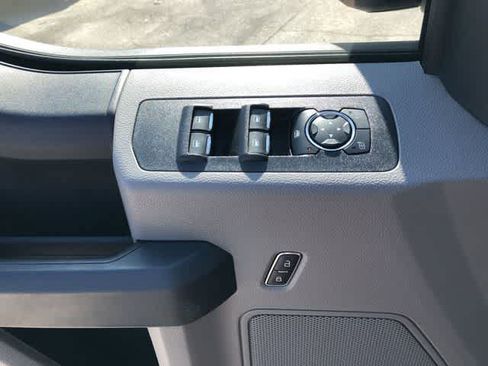 Used 2019 Ford F150 XL w/ Equipment Group 101A Mid AWD/4WD image 35