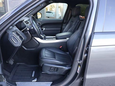 Used 2019 Land Rover Range Rover Sport HSE image 35
