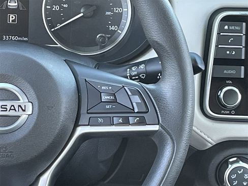 Used 2021 Nissan Versa SV w/ Trunk Package image 22