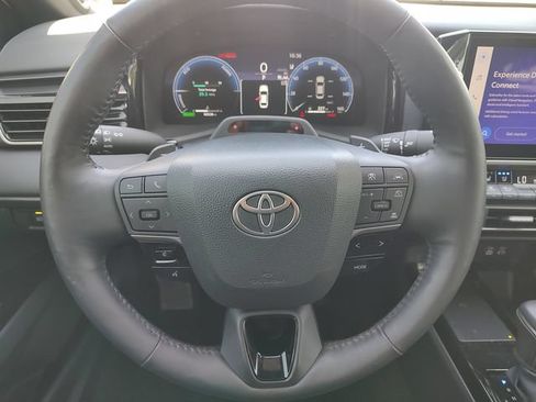 Used 2025 Toyota Camry XSE w/ Premium Plus Package FWD image 11