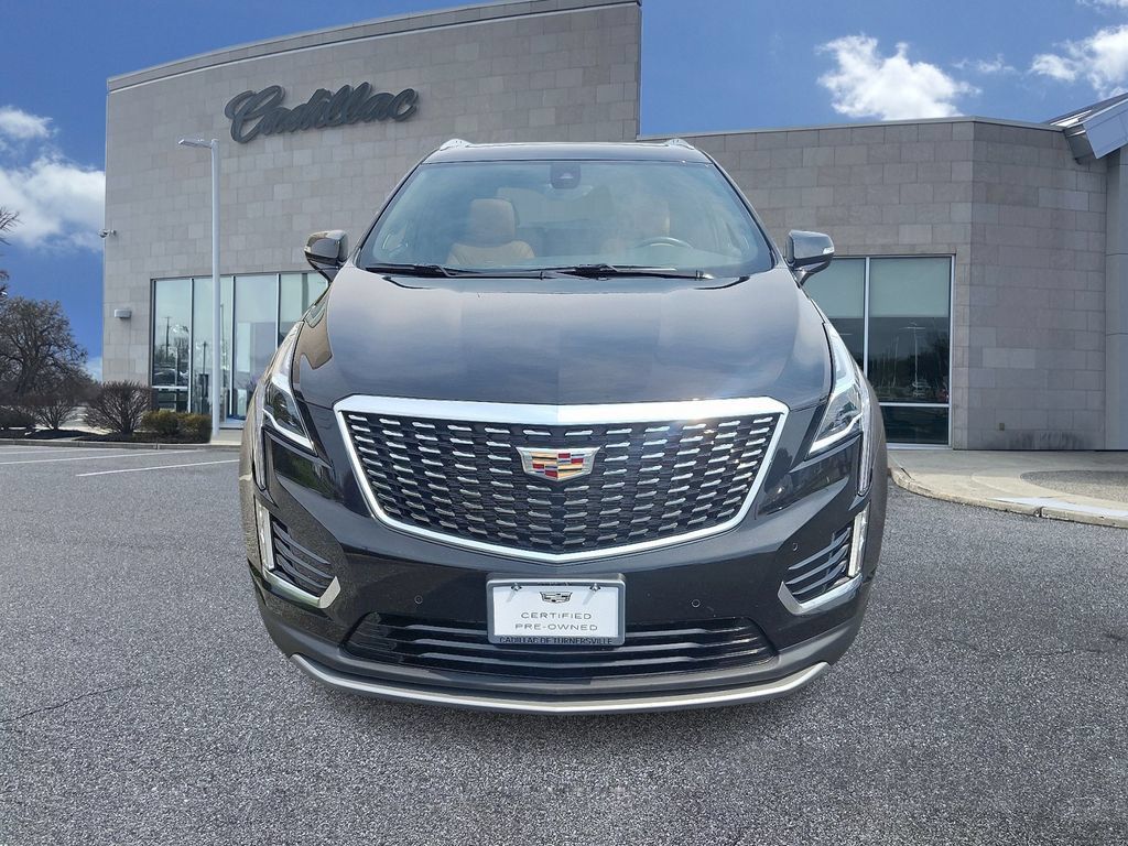 Certified 2024 Cadillac XT5 Premium Luxury w/ LPO, Floor Liner Package AWD/4WD image 2